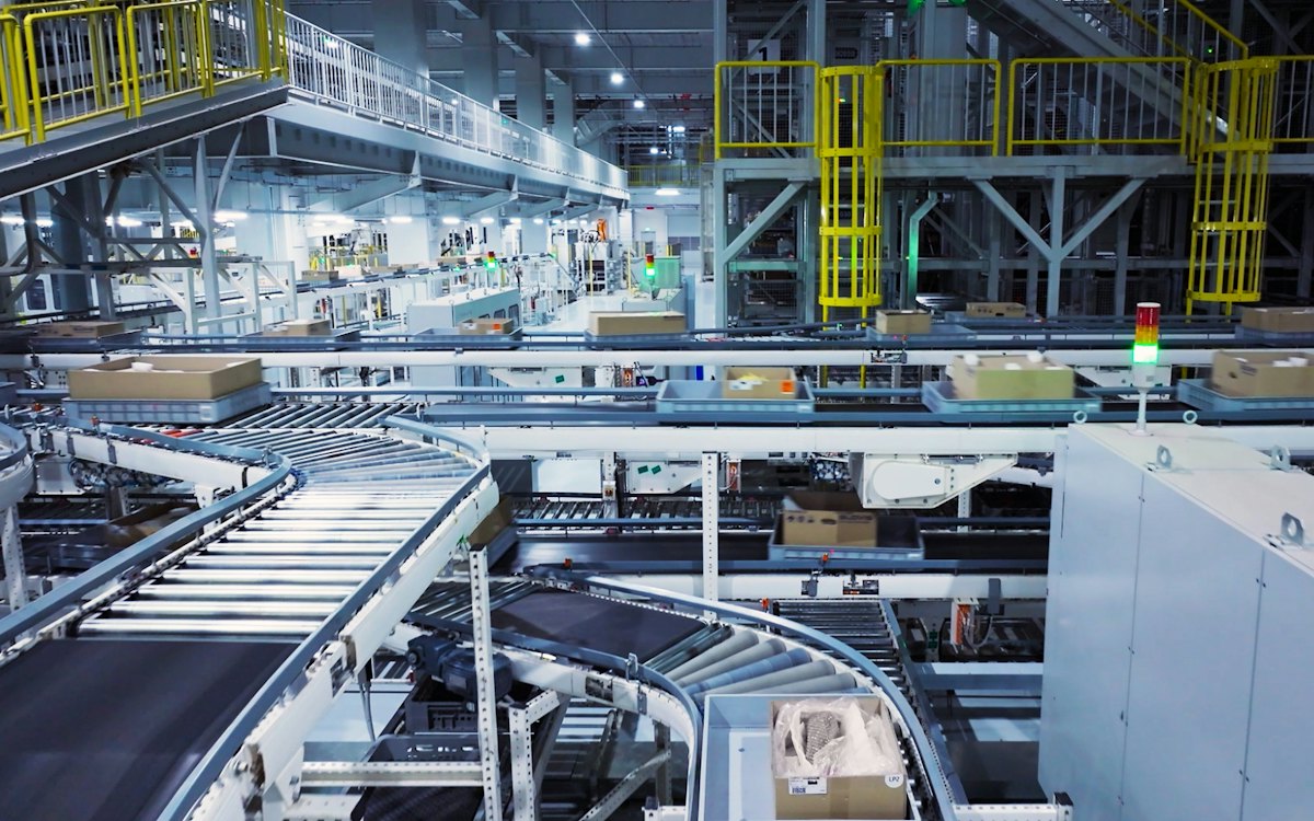 Conveyor lines in a packaging facility