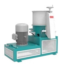 Plastic agglomerator machine