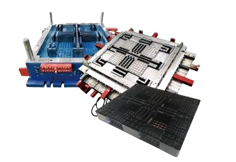 Injection mould for plastic pallets